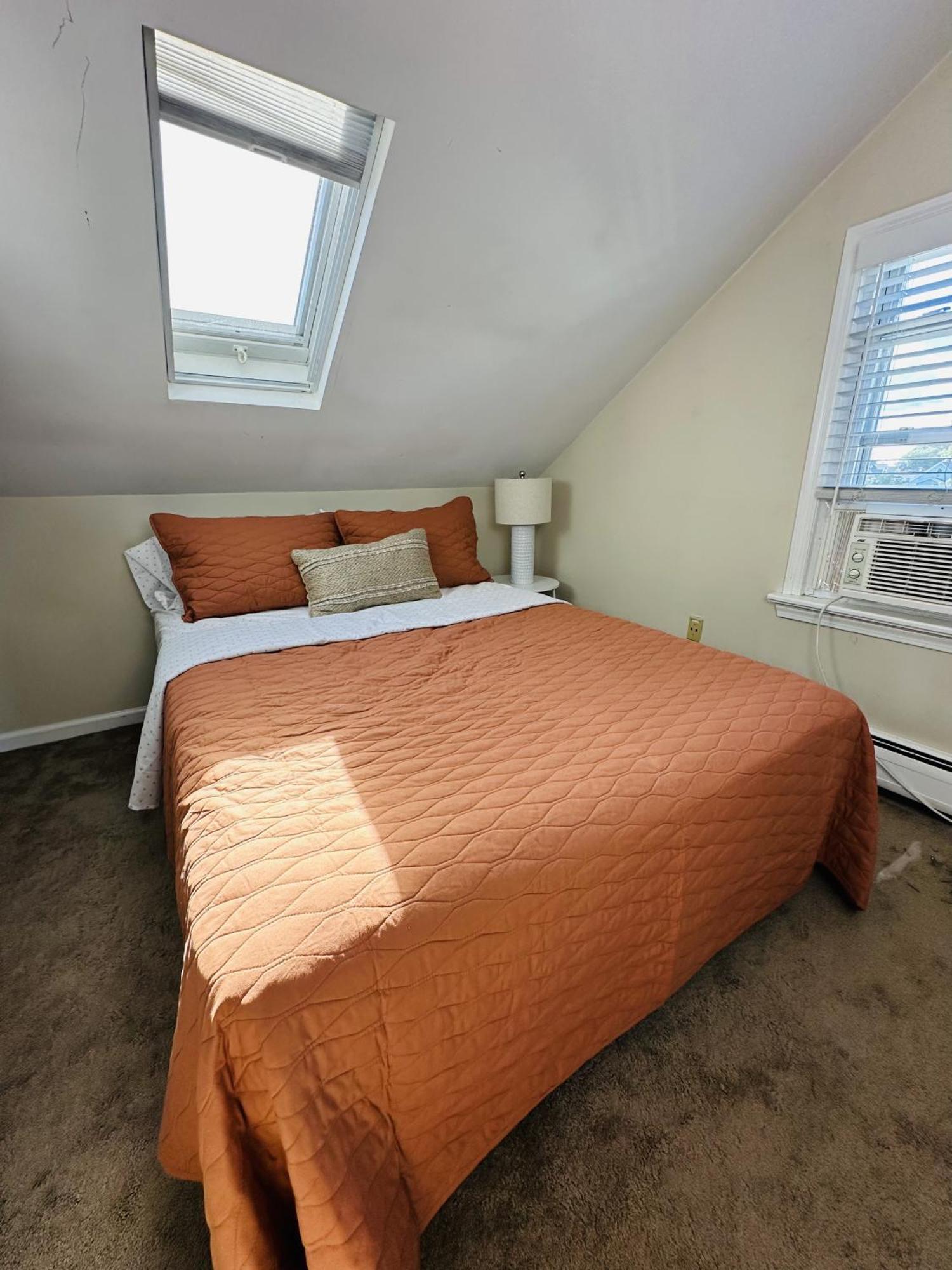 Cozy, Pleasant 2Br Apt In Beach Community! นอร์วอล์ค ภายนอก รูปภาพ